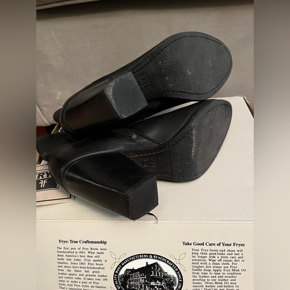 Frye Boots Patty Artisan Zip Leather Women’s Bootie Black Classic Size 8.5 - Picture 8 of 10